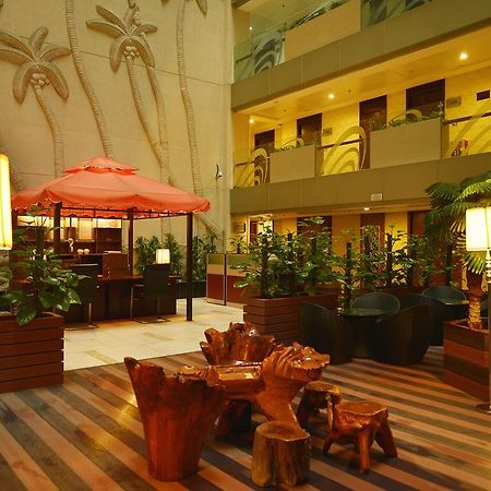 Vili International Hotel Гуанчжоу Экстерьер фото