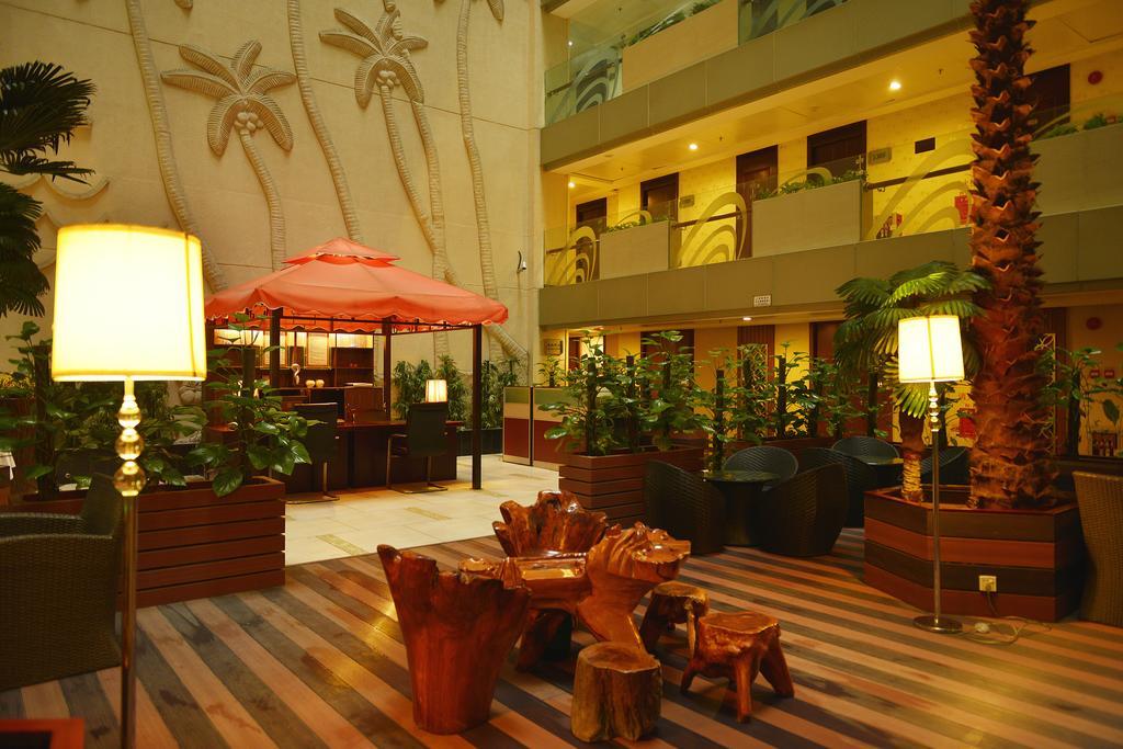 Vili International Hotel Гуанчжоу Экстерьер фото