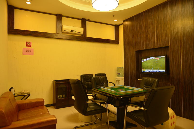 Vili International Hotel Гуанчжоу Экстерьер фото