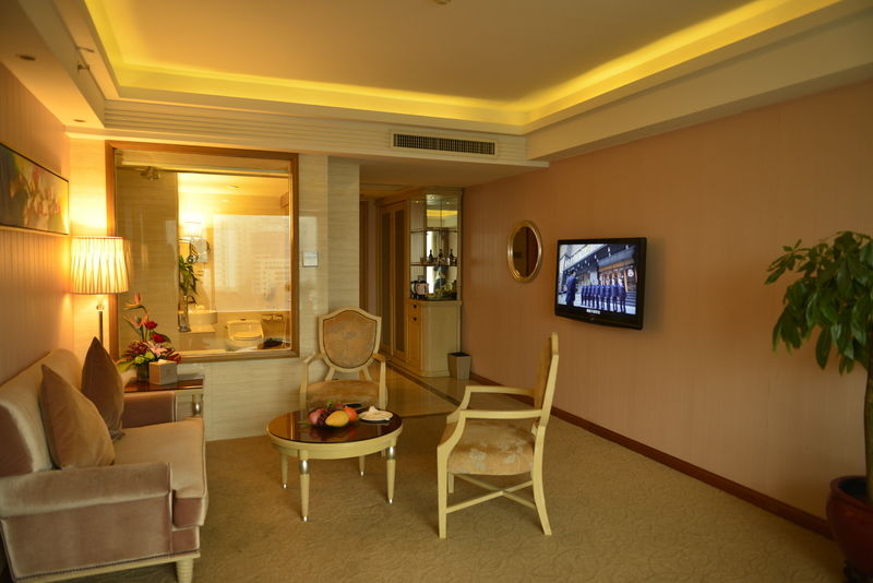 Vili International Hotel Гуанчжоу Экстерьер фото