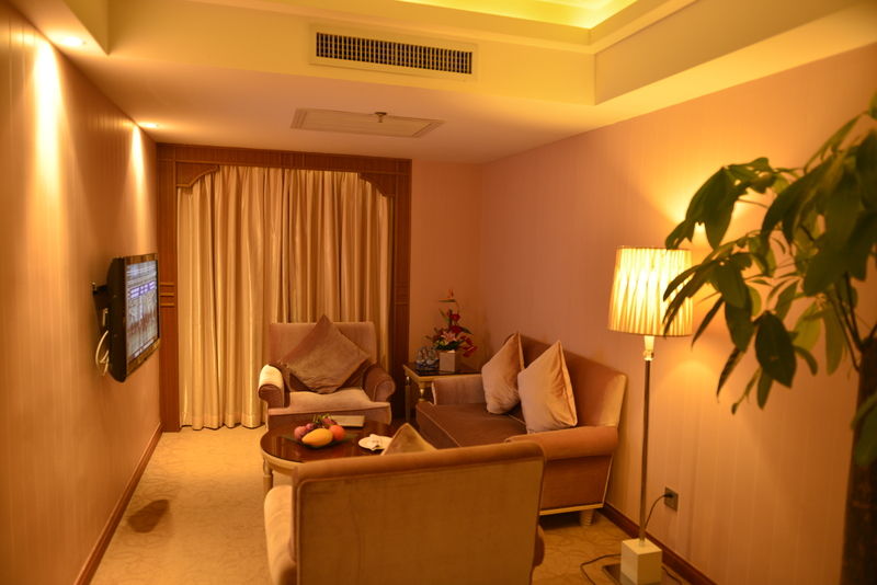 Vili International Hotel Гуанчжоу Экстерьер фото