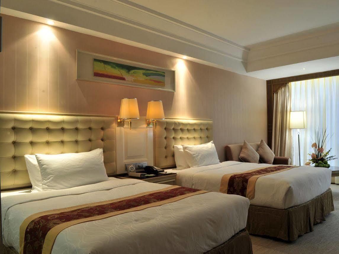 Vili International Hotel Гуанчжоу Экстерьер фото